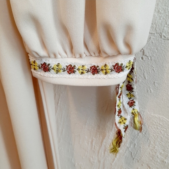 Vintage Smocked Renaissance Dress XS - Picture 5 of 7